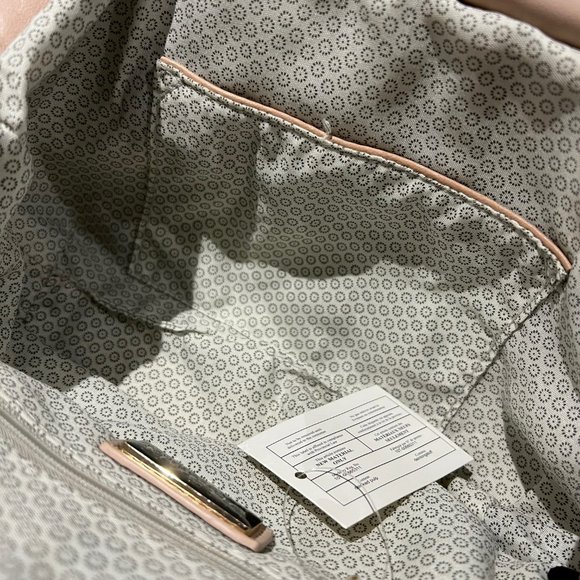 URBAN EXPRESSIONS Blush Pink Quilted Clutch - NWT! - Picture 10 of 11